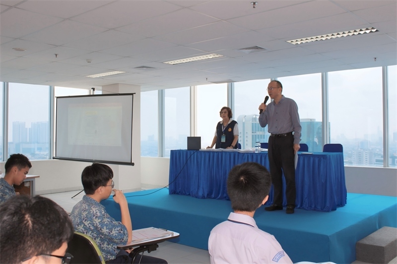 王思平參贊考前致辭。印尼雅加達(dá)華文教育協(xié)調(diào)機(jī)構(gòu)供圖