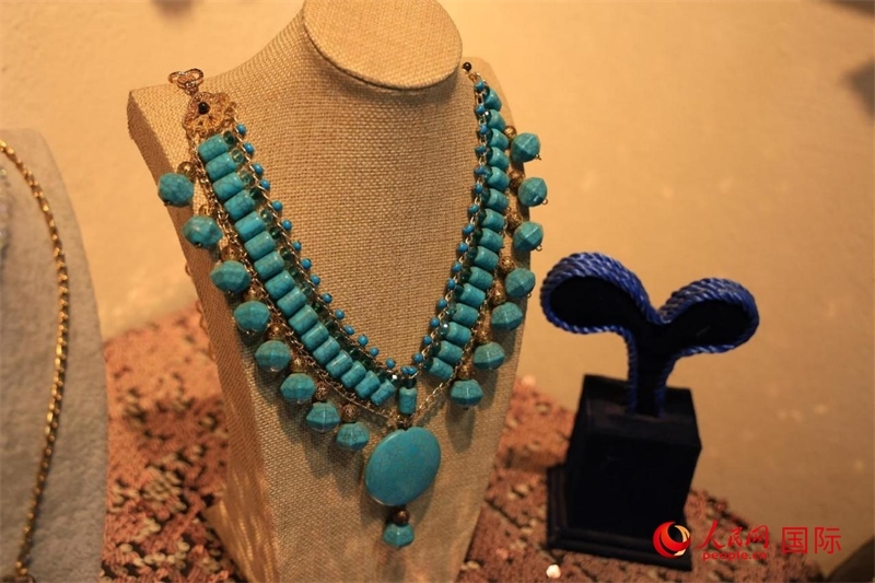 蘇美爾時期的流行項鏈。 人民網伊納斯·易卜拉欣攝