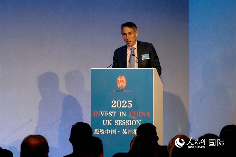 英國商業(yè)貿(mào)易部投資總監(jiān)吳僑文發(fā)表致辭。楊浩鵬攝