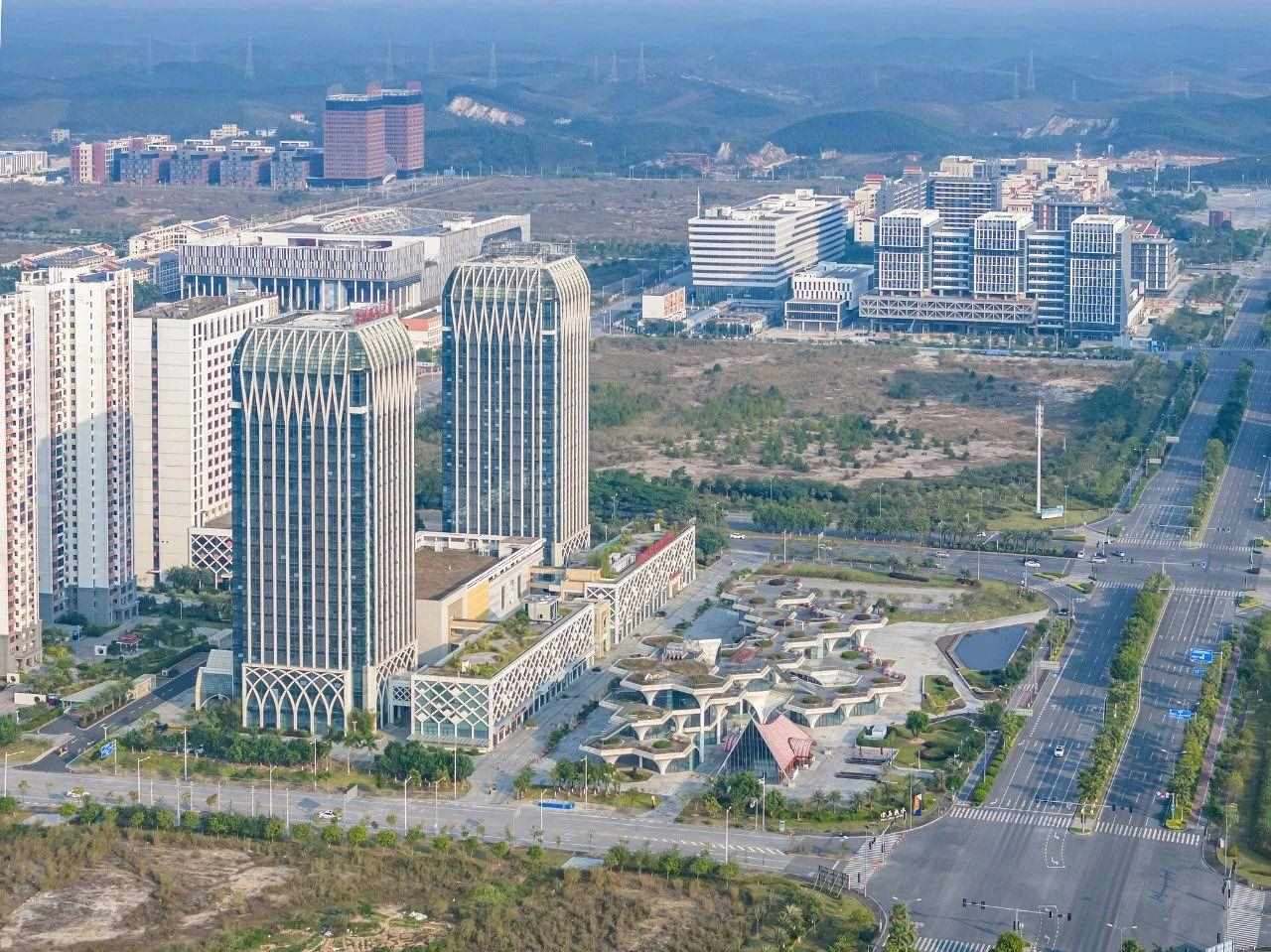 2023年11月，廣西欽州，航拍中國—馬來西亞欽州產(chǎn)業(yè)園區(qū)。