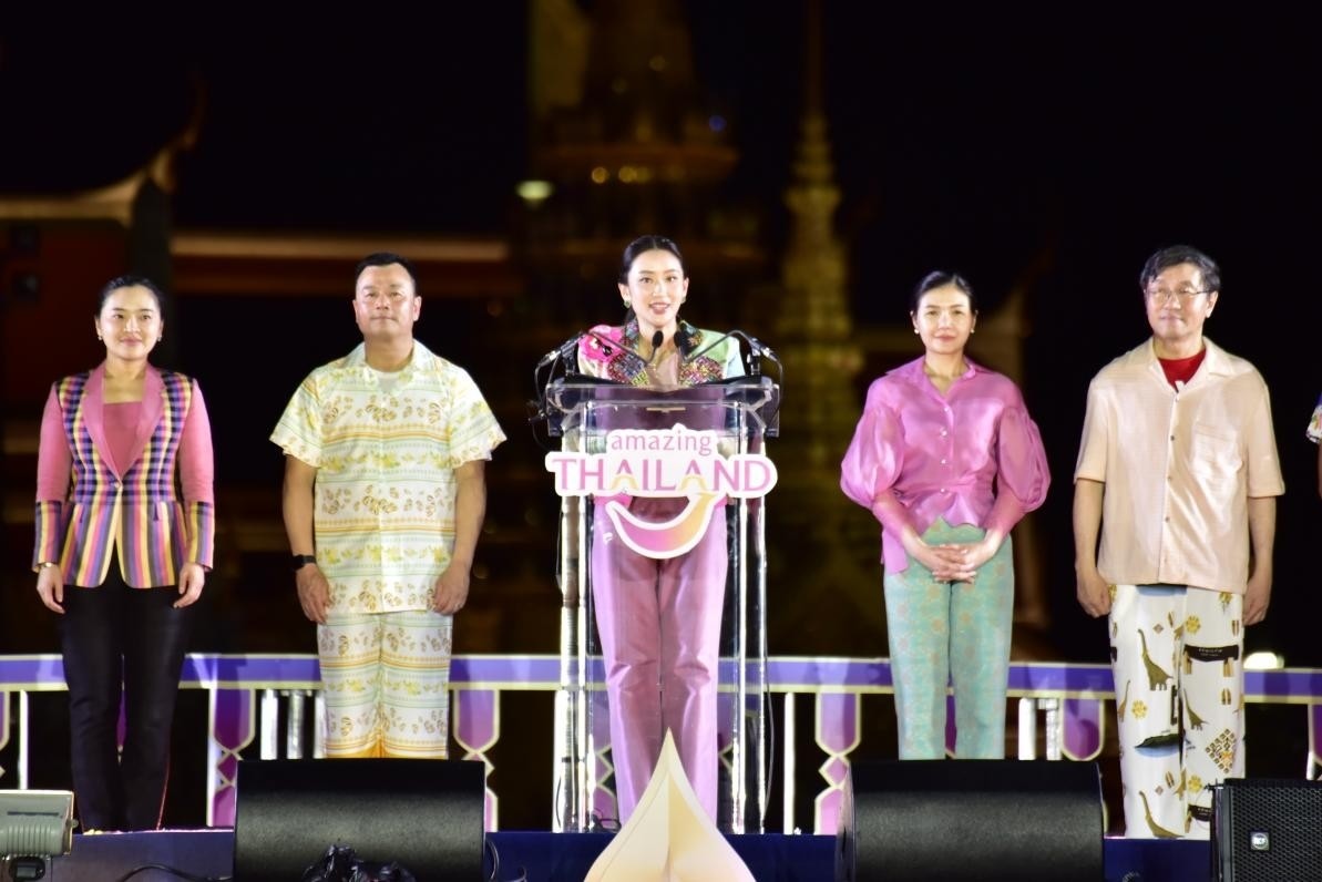 泰國總理佩通坦·欽那瓦宣布泰國潑水節(jié)慶祝活動(dòng)正式啟動(dòng)。泰國國家旅游局供圖
