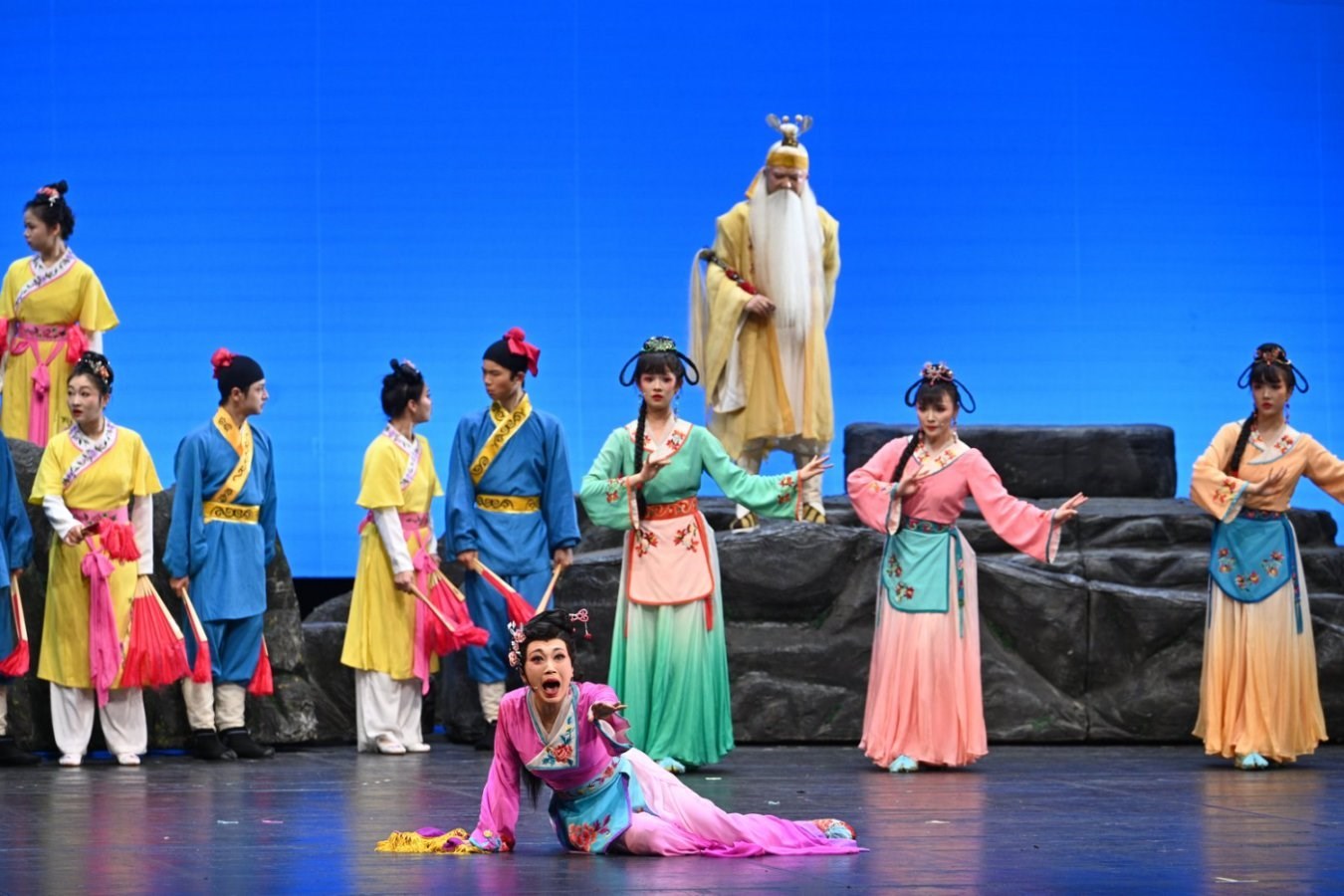 《七妹與蛇郎》演出劇照。國家大劇院供圖