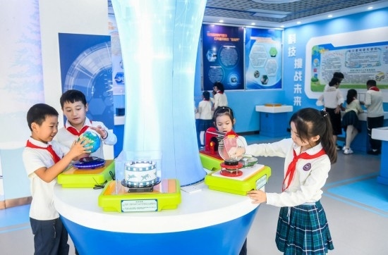 重慶高新區(qū)科學(xué)課堂。