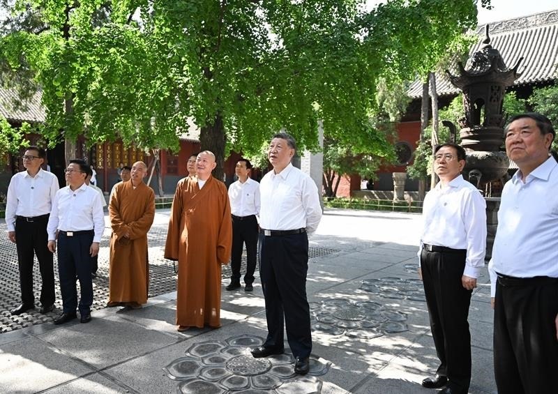 △2025年5月19日，習(xí)近平總書(shū)記在河南洛陽(yáng)白馬寺考察。